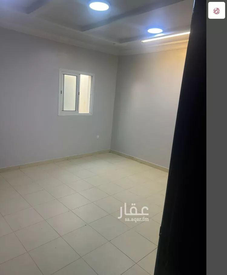 009716875_1759141352361