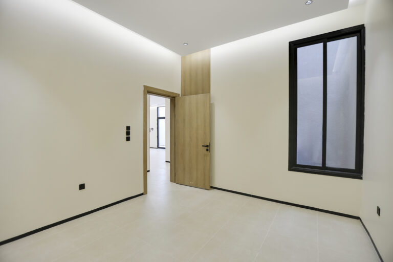 نسخة من img_8367-img_8369