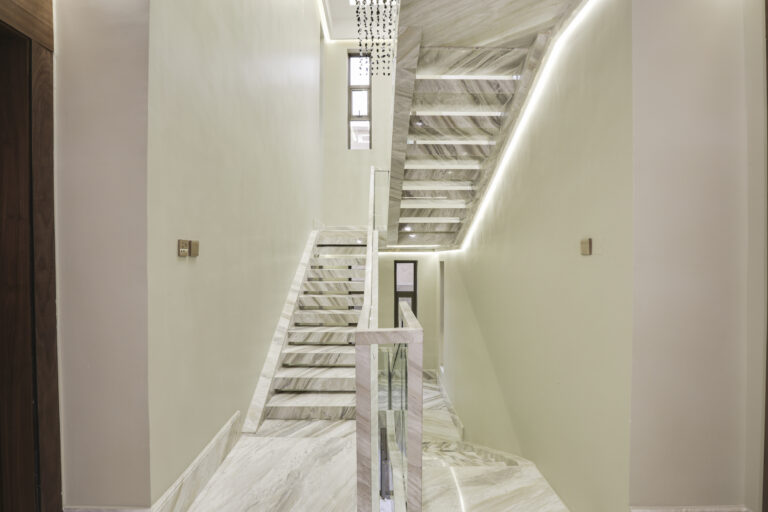 نسخة من img_8575-img_8577