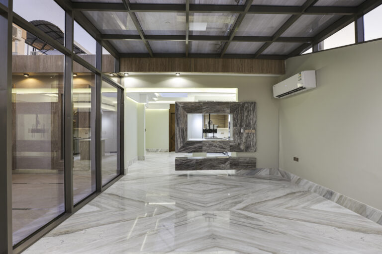 نسخة من img_8605-img_8607